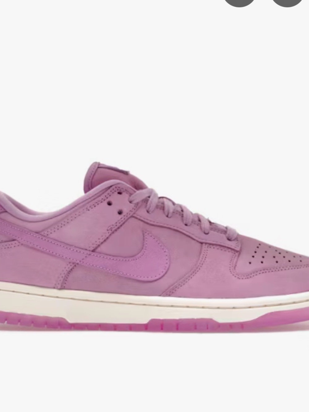 Nike Women's Lavender/Pink Low-Top Sneaker